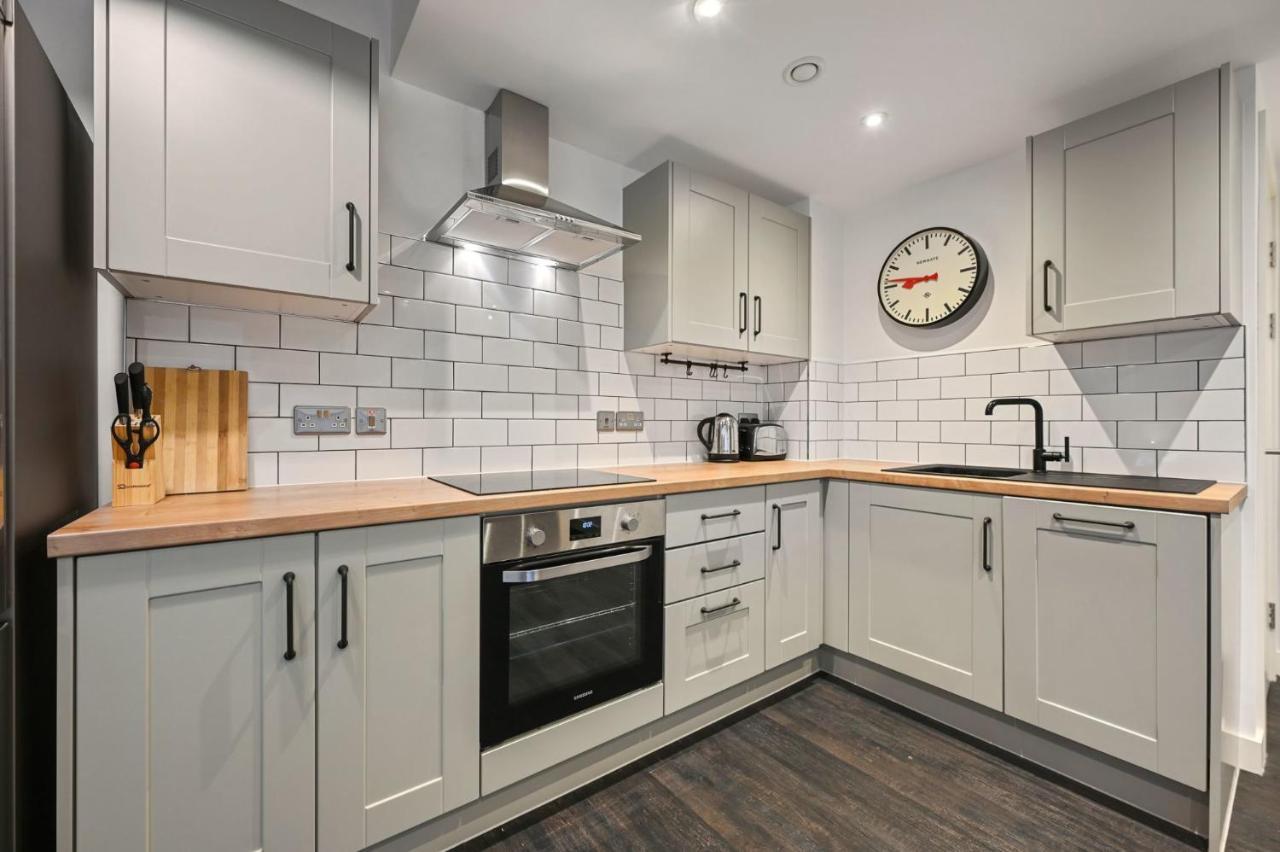 Modern And Chic Apartments At Ferrum Near Wembley Park London Exterior photo