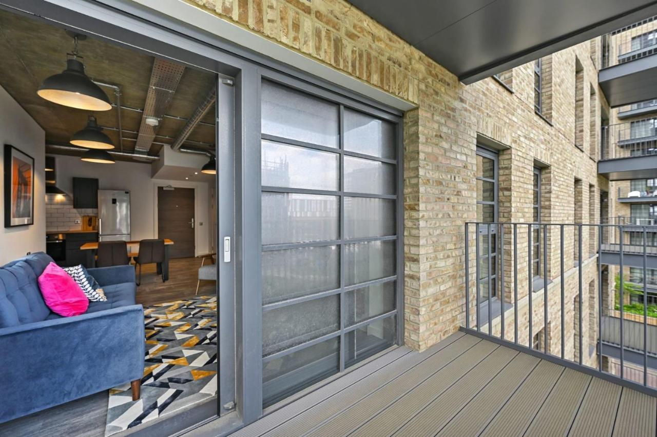 Modern And Chic Apartments At Ferrum Near Wembley Park London Exterior photo