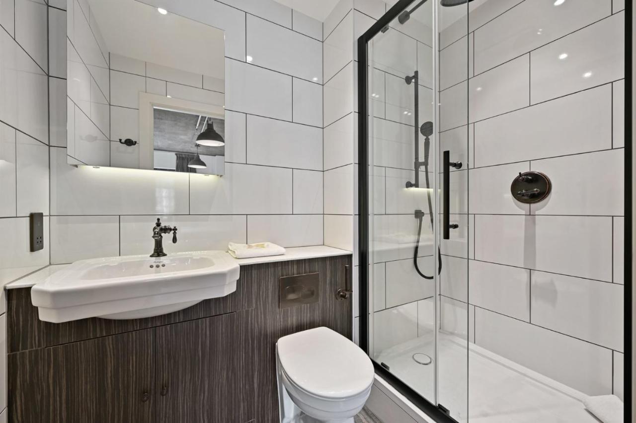 Modern And Chic Apartments At Ferrum Near Wembley Park London Exterior photo