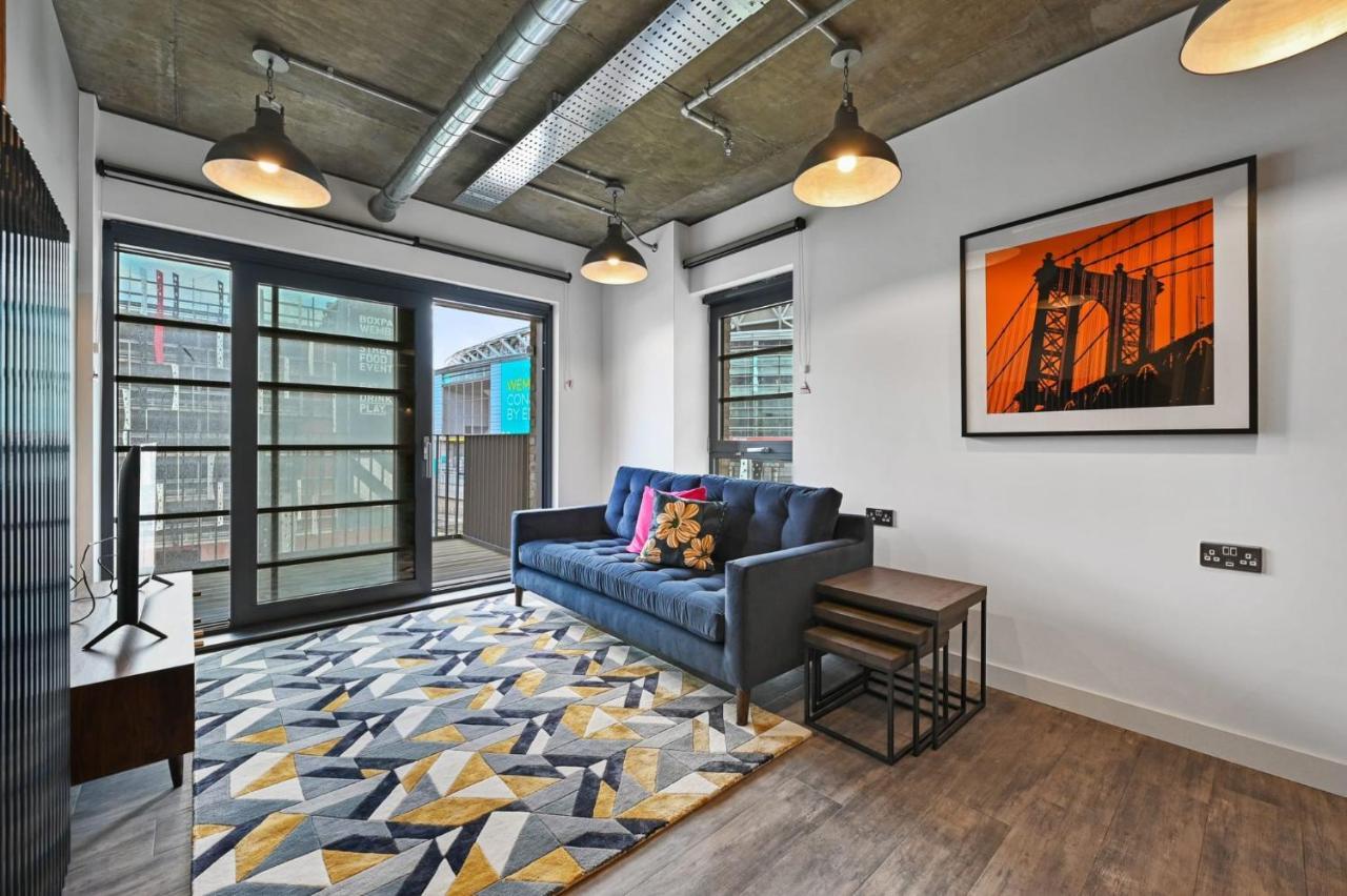 Modern And Chic Apartments At Ferrum Near Wembley Park London Exterior photo