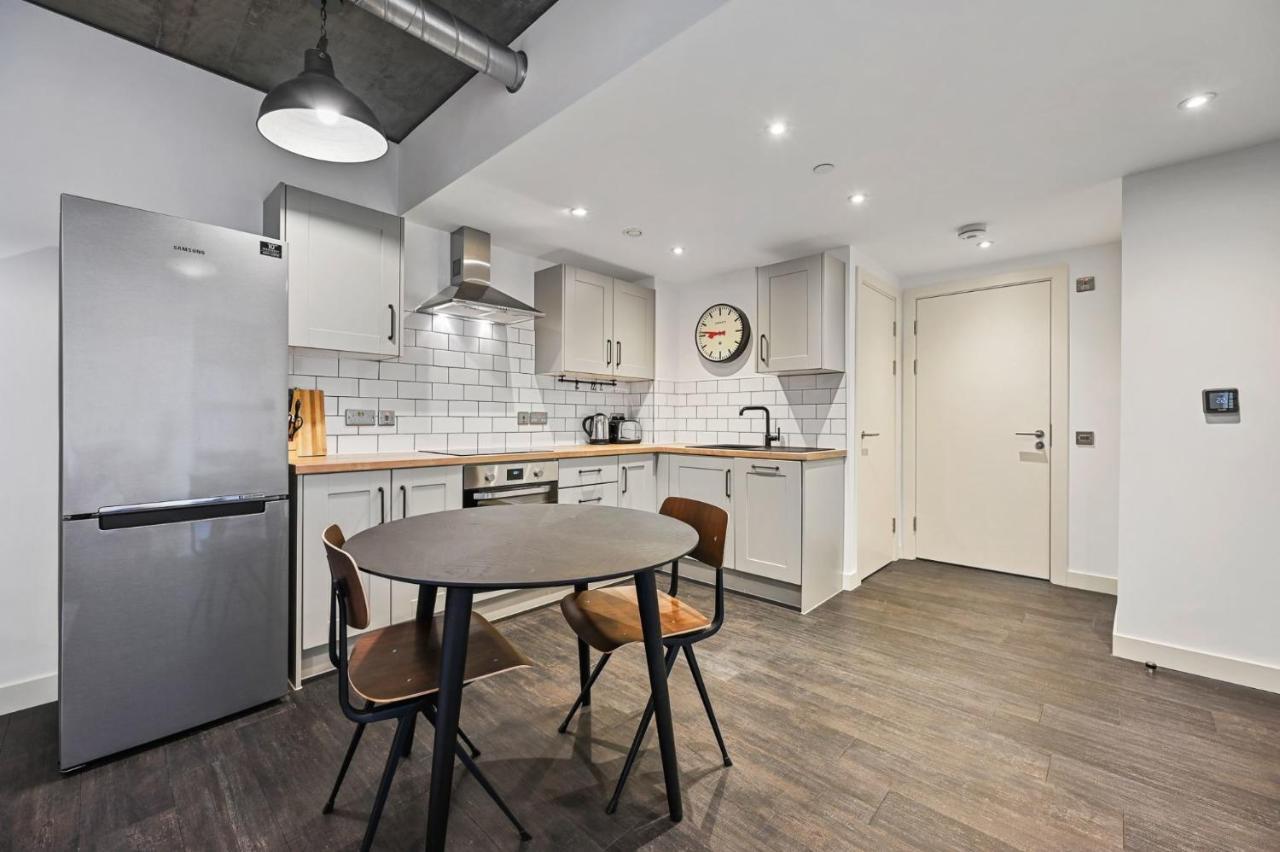 Modern And Chic Apartments At Ferrum Near Wembley Park London Exterior photo