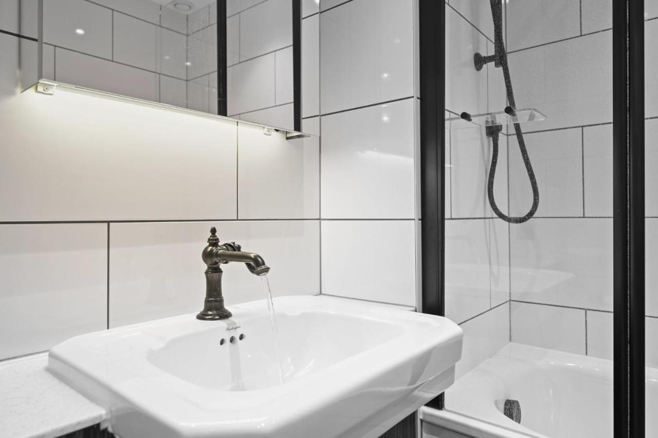 Modern And Chic Apartments At Ferrum Near Wembley Park London Exterior photo
