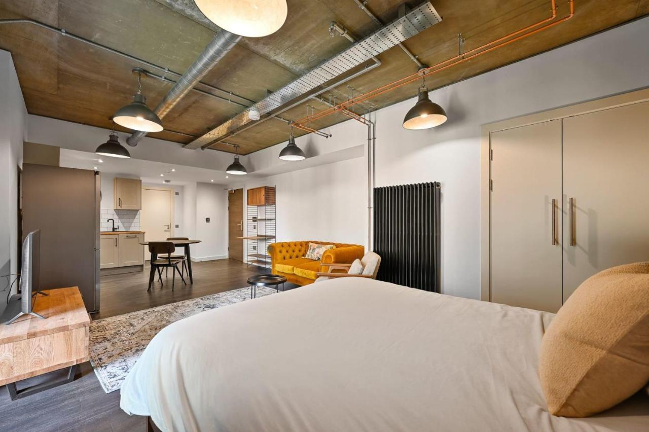 Modern And Chic Apartments At Ferrum Near Wembley Park London Exterior photo