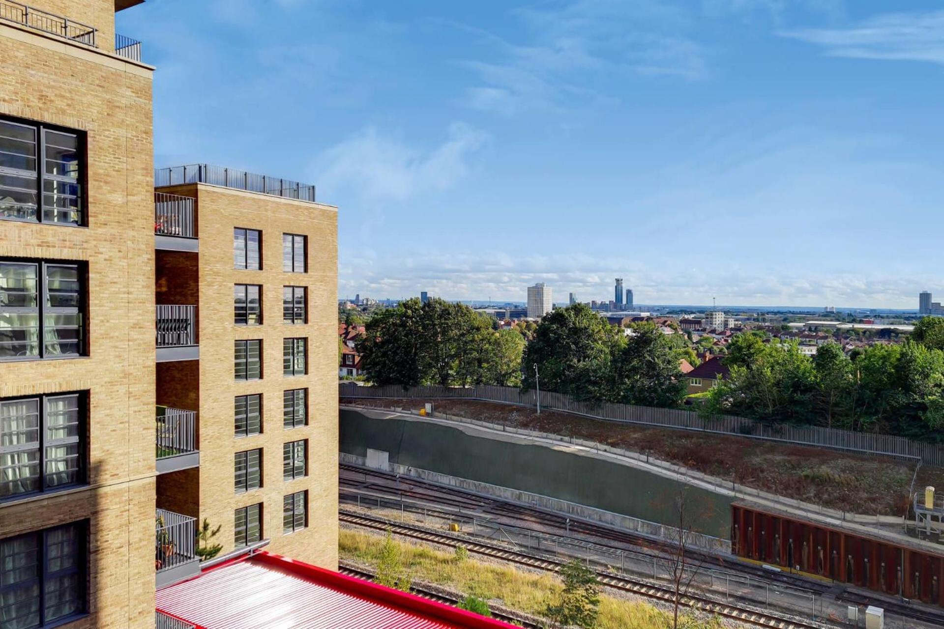 Modern And Chic Apartments At Ferrum Near Wembley Park London Exterior photo
